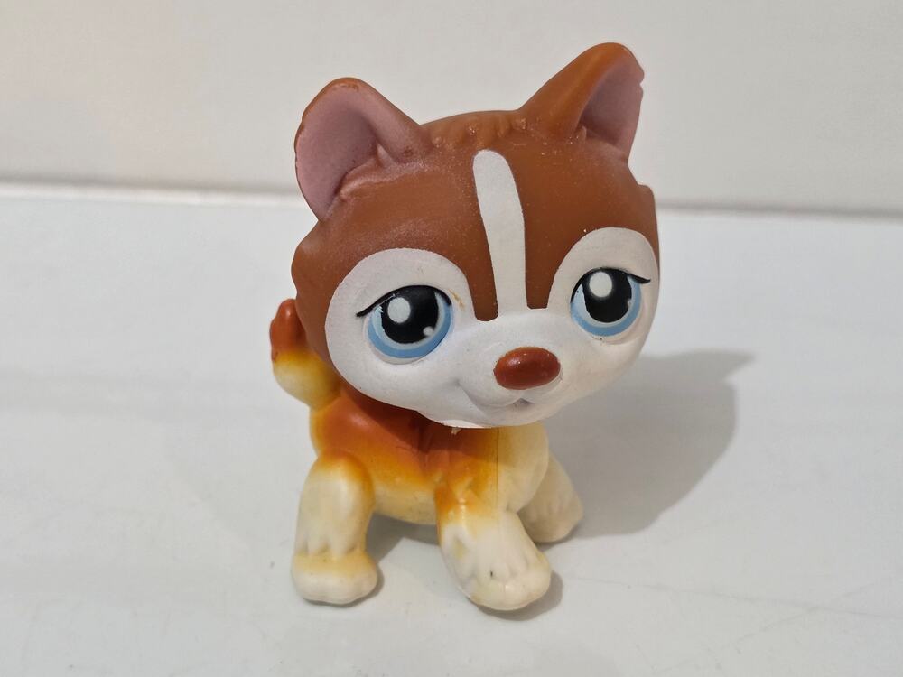 Hasbro Littlest Pet Shop #341 Husky 2007